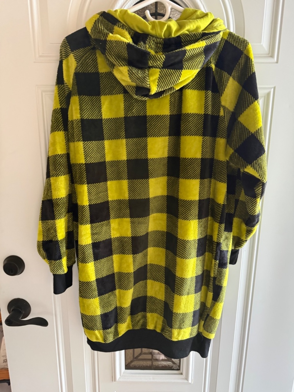 The Grinch Dr. Suess Womens Graphic Nightshirt with Hood Plaid Size Small Hoodie - Picture 3 of 5